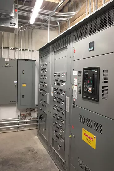 Photo d'une réalisation commerciale de Éclergie électrique Inc. à Sainte-Thérèse est votre maître électricien